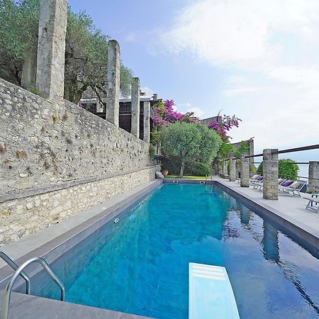 Villa Rachele: Stunning Luxury Villa In Centre Gargnano With Private Pool And Breathtaking Views エクステリア 写真