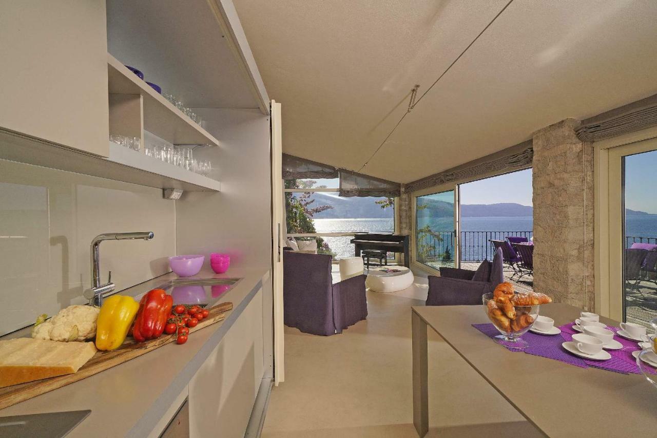 Villa Rachele: Stunning Luxury Villa In Centre Gargnano With Private Pool And Breathtaking Views エクステリア 写真