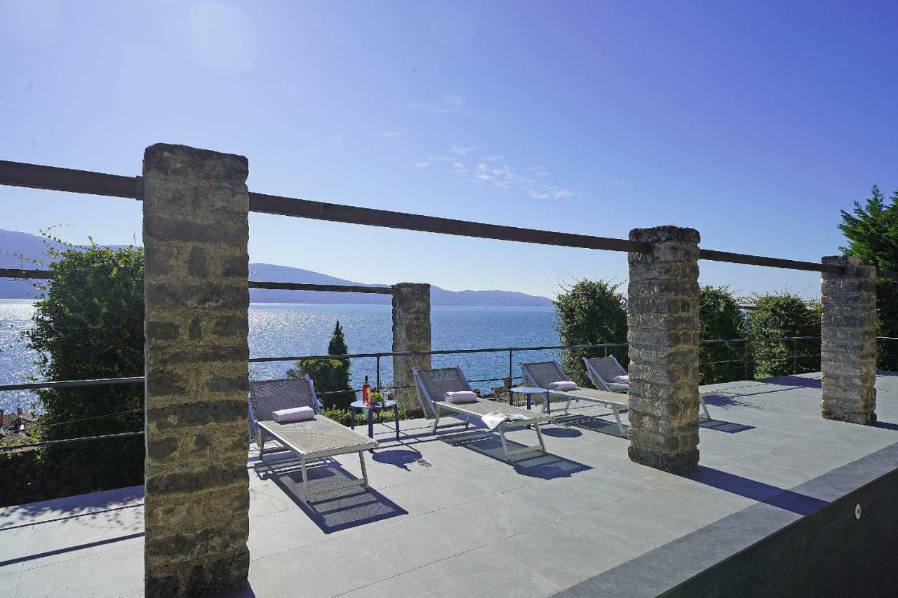 Villa Rachele: Stunning Luxury Villa In Centre Gargnano With Private Pool And Breathtaking Views エクステリア 写真